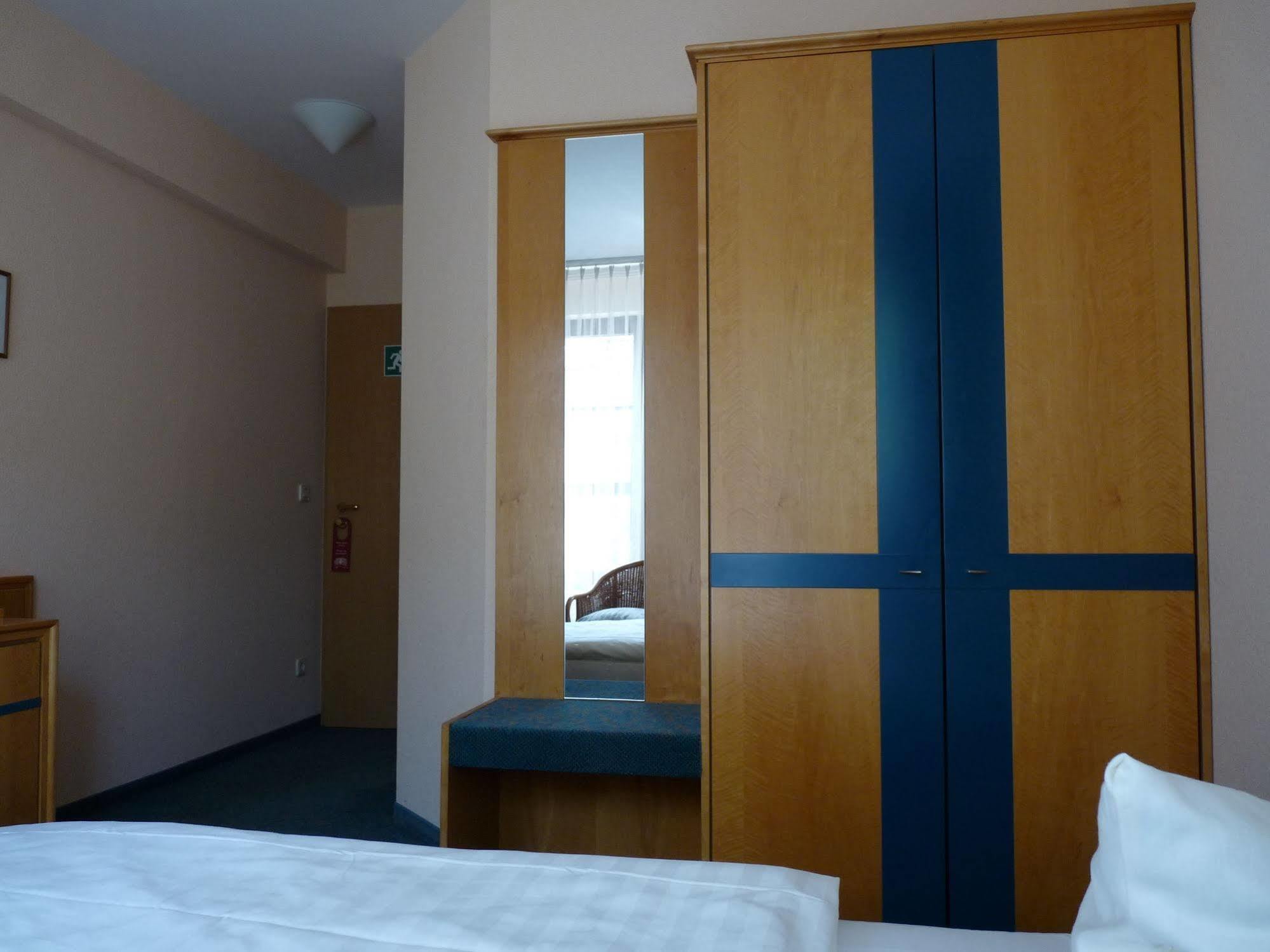 Hotel Garni "Zum Eichwerder" Templin Luaran gambar